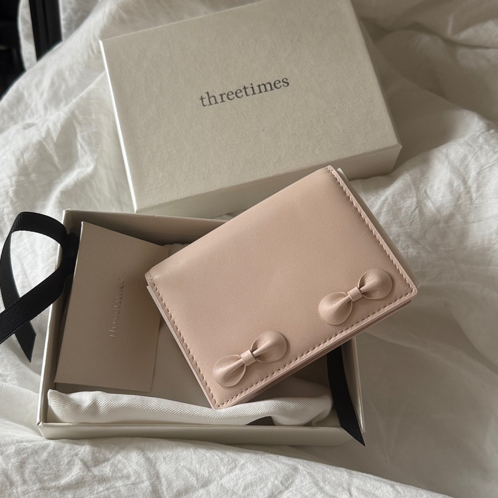 Threetimes Marshmallow Wallet Card
Holder pink baby pastel light bow